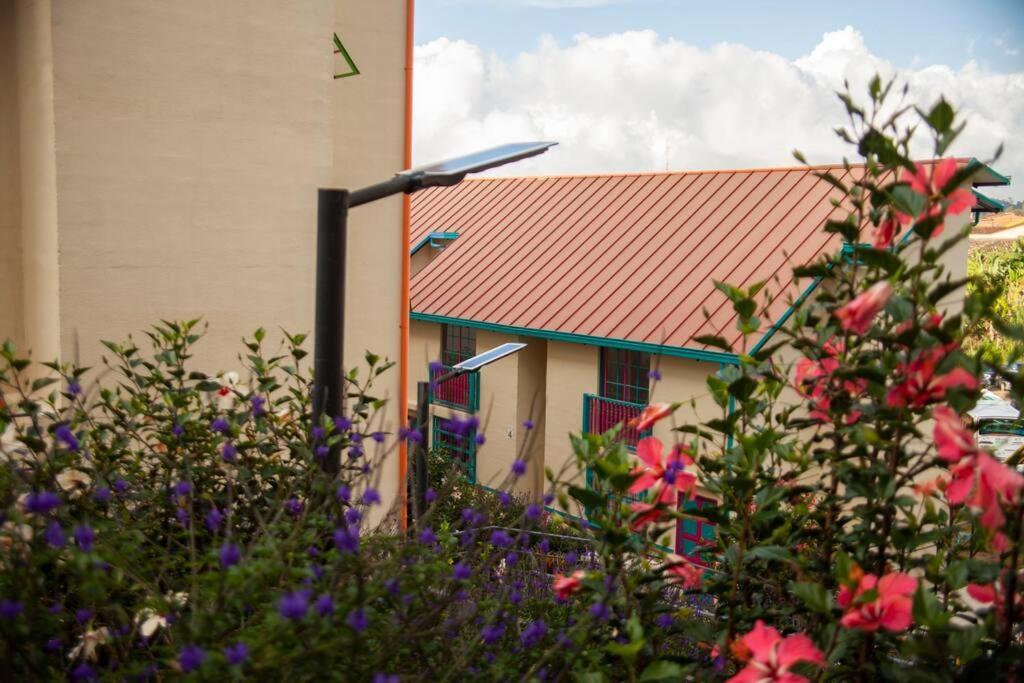 Duplex Familiar Apartment Nature Guatape Ngoại thất bức ảnh