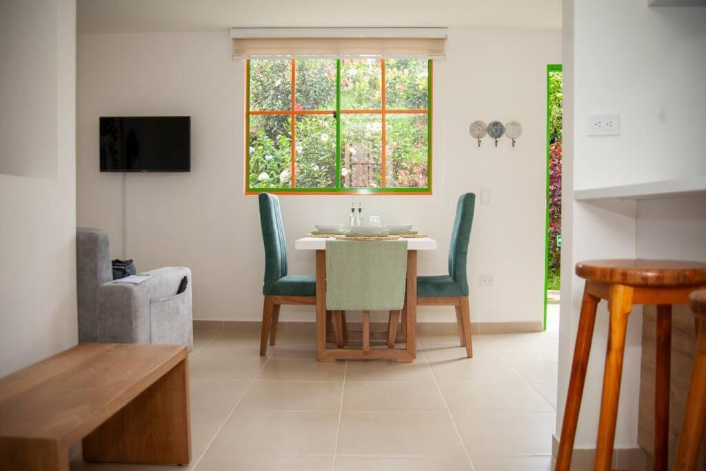 Duplex Familiar Apartment Nature Guatape Ngoại thất bức ảnh